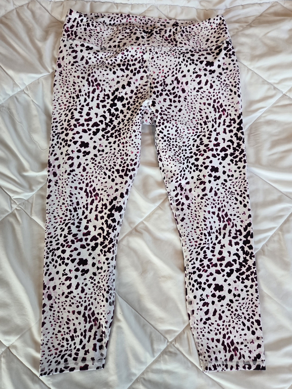 Fabletics Powerhold Mid-rise Capri